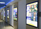 Módulo interactivo montado en la pared de la pantalla táctil del quiosco de la señalización de Digitaces SKD para los pasillos del banco